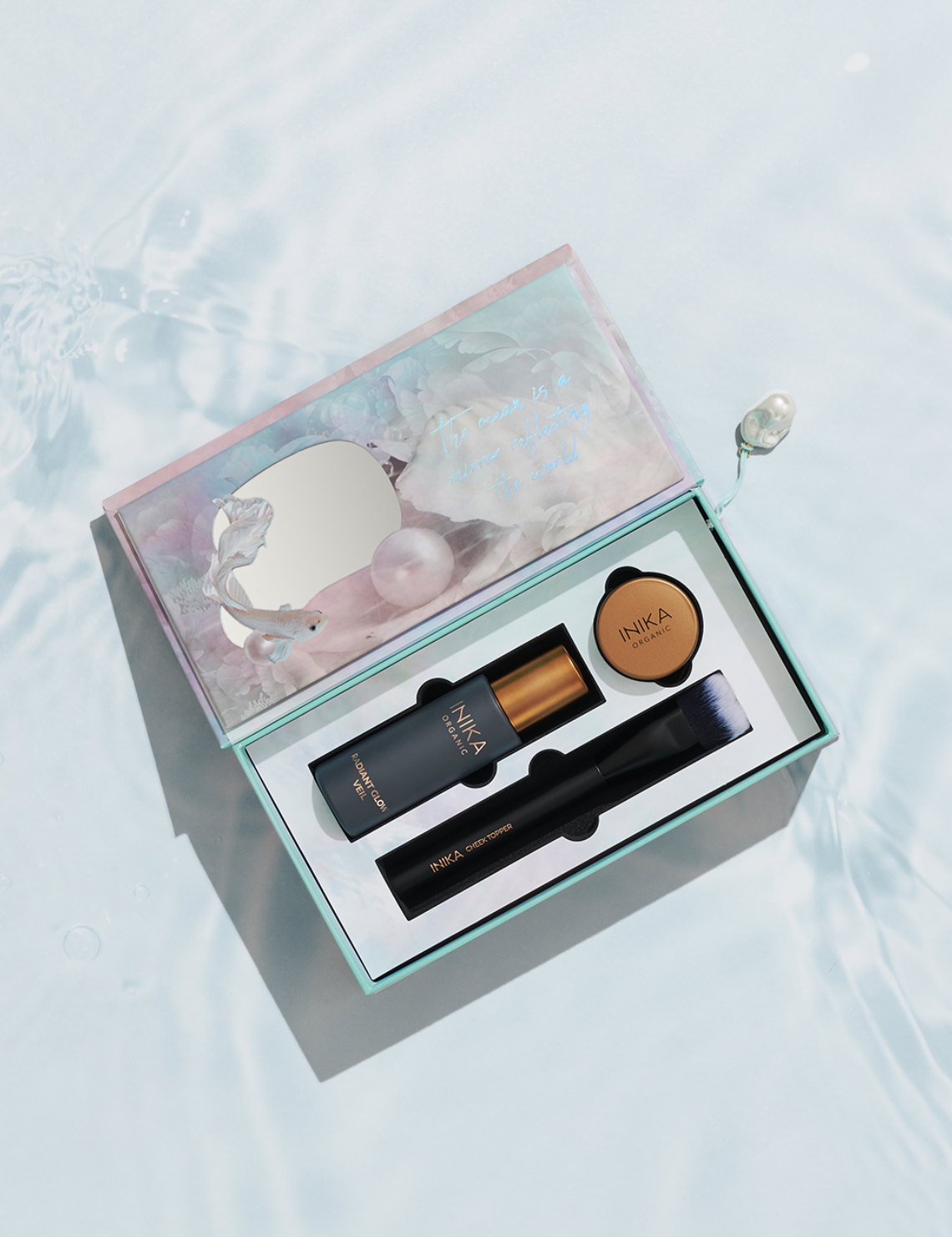 INIKA Organic Pearls of Atlantis Luminous Skin Set | INIKA Organic | Lifestyle 01