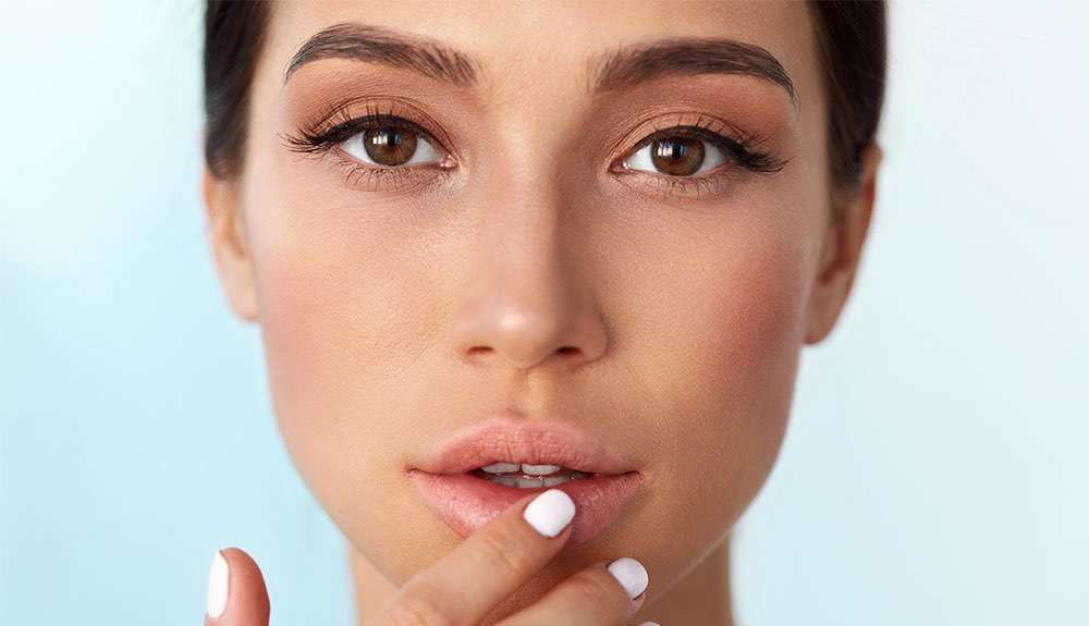 Powder vs. Liquid Foundation: Which one suits you best? | INIKA Organic US | 01