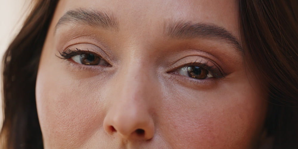 Makeup That Works With Mature Skin: 5 Small Shifts That Make a Big Difference