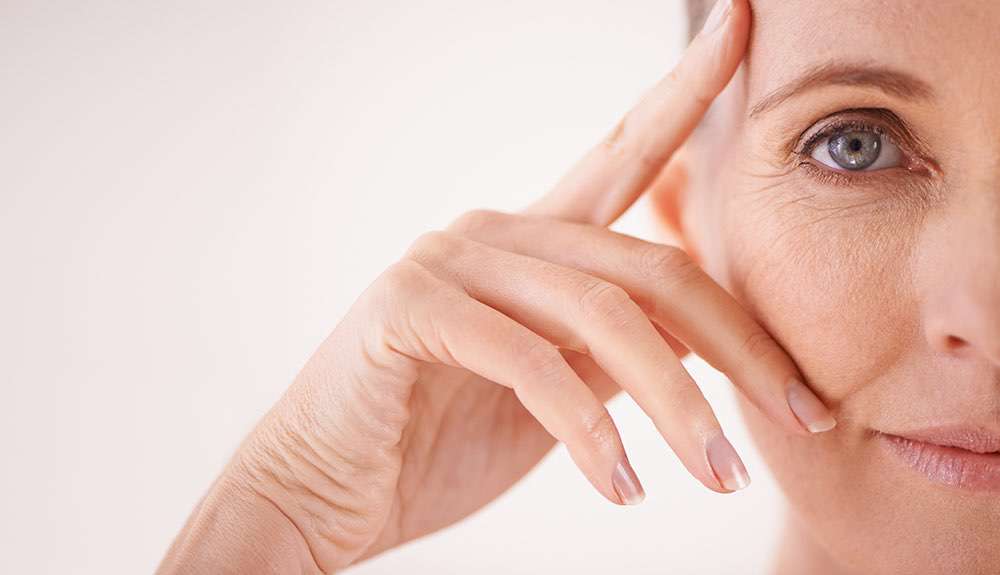 3 Makeup Tips for Beautiful Mature Skin | INIKA Organic US | 01